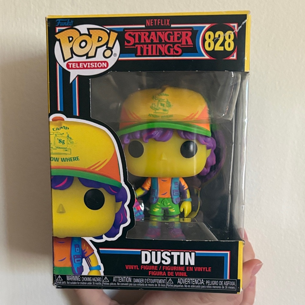 Funko Pop Stranger Things Dustin Yellow and Purple Figure -Exclusive-